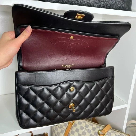 Chanel Double Flap - Picture 7 of 10